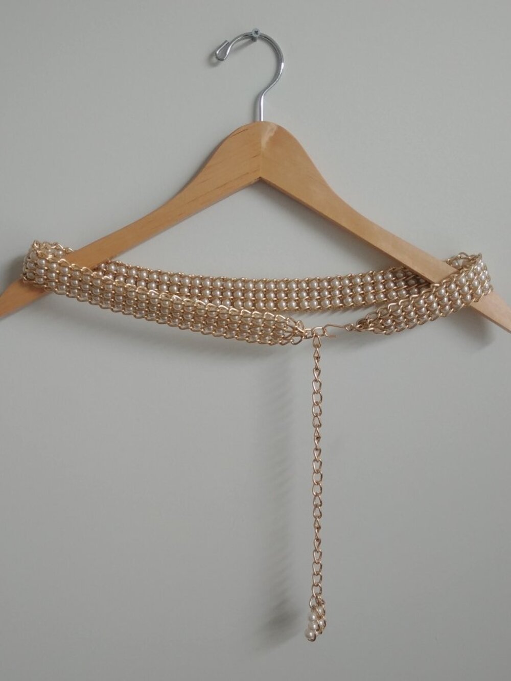 Gold tone belt intricate woven wide dangle belt